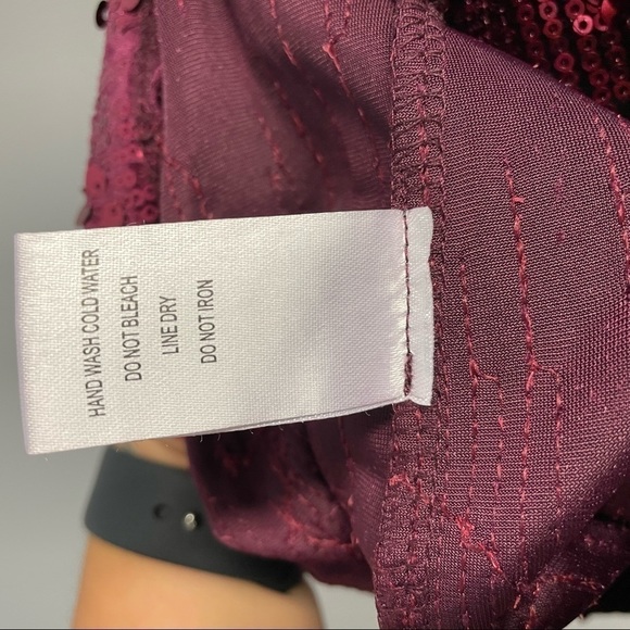 𝅺B Darlin Womens Juniors Sequined Love Sleeves Party Dress, Red, M - Picture 7 of 7